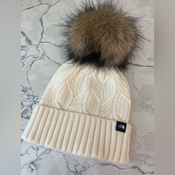 NorthFace Beanie - Picture 1 of 2